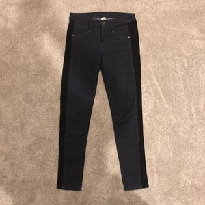 Skinny jeans with black racer stripe - NWOT